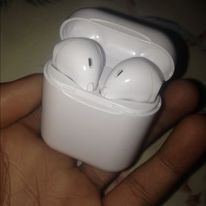AirPod Replica